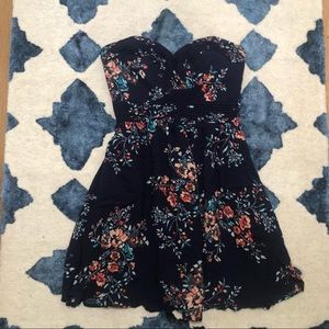 Kimchi Sweetheart Strapless Sundress